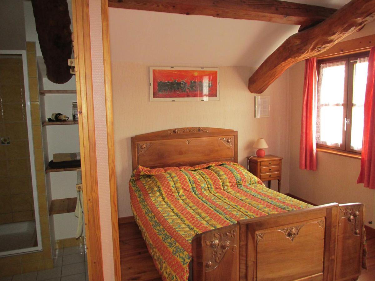 La Vache Sur Le Toit Bed & Breakfast Montagny  Dış mekan fotoğraf