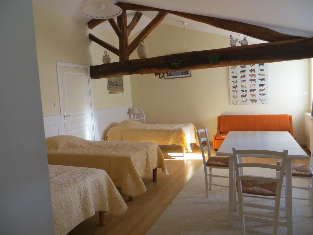 La Vache Sur Le Toit Bed & Breakfast Montagny  Dış mekan fotoğraf
